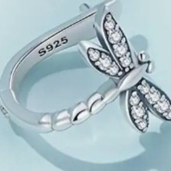 S925 Silver Hypoallergenic Earrings Dragonfly Pattern Shiny Zirconia Inlaid Hoop - Picture 2 of 11